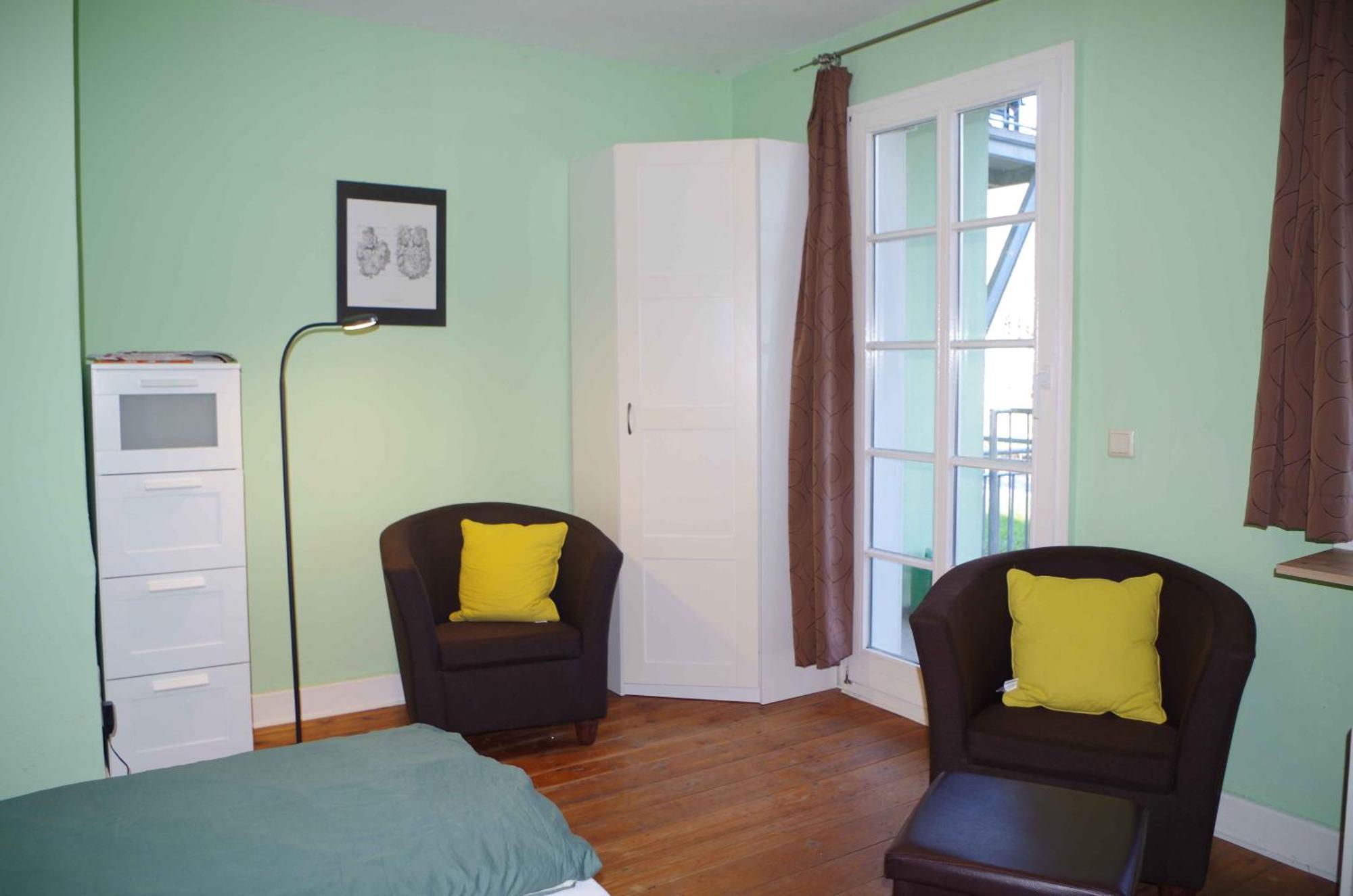 Ferien-Wohnung Am Menzer-Park Neckargemund Luaran gambar